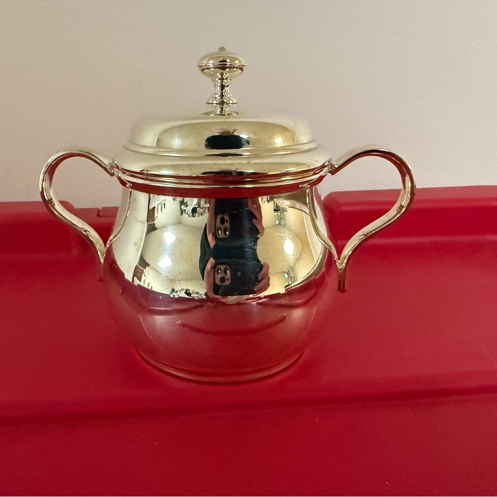 Elegant Silver Sugar Bowl with Lid